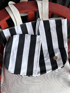 Bolso Playero Estampado + Neceser - comprar online