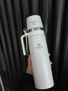 Termo 1/2 Manija con Mate Símil Stanley - comprar online