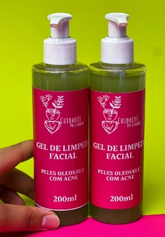 GEL DE LIMPEZA PARA PELES OLEOSAS E COM ACNE 200ml - comprar online