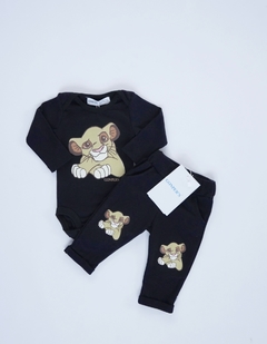 Curva Body americano y pantalón Tokio - comprar online