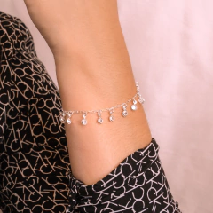 Pulseira Prata c/ 11 Zircônias White Penduradas - comprar online