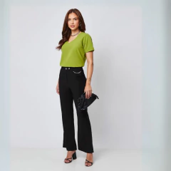 Blusa Confiança Verde Oliva na internet