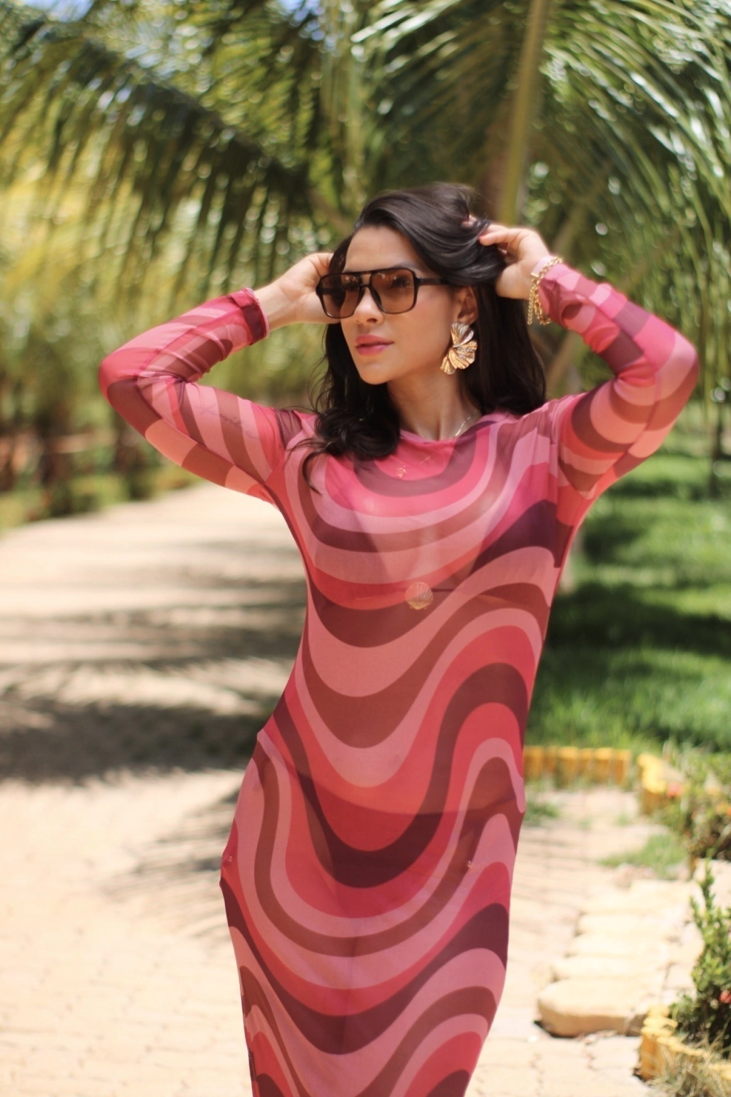 Vestido Tule Ondas no Marrom com Rosa