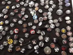 Bottons Personalizados De Bandas,Animes...