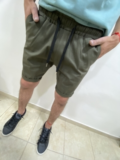 Bermuda Jogger gabardina en internet