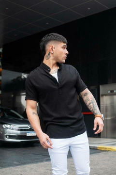 CAMISA MAO 1/2 BOTON N - comprar online