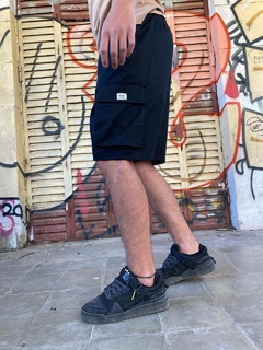 Bermuda Jogger Cargo Gabardina N - comprar online
