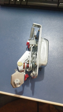 Fechadura Porta Dianteira Direita Bandeirante 85 A 01 - Casa das Peças RP