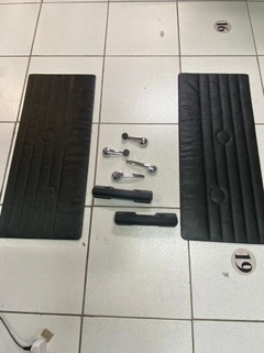 Par Forro Porta D10 C10 C14 C15 Completo Com Itens Cromado - Casa das Peças RP