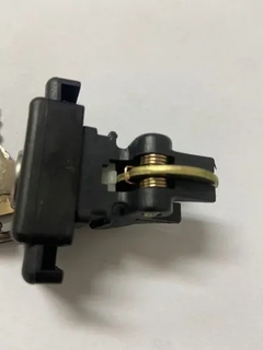 Botão Porta Luva D20 D40 C20 A20 Kadet Monza Com Chaves - comprar online