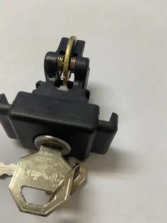 Botão Porta Luva D20 D40 C20 A20 Kadet Monza Com Chaves - loja online