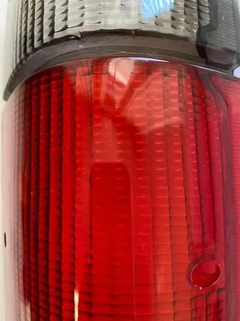 Lente Lanterna Traseira D20 A20 Fume Bi Color Lado Esquerdo na internet