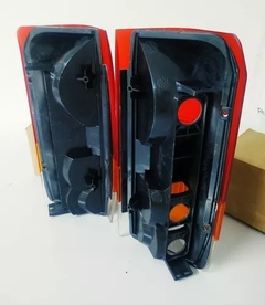 Par De Lanternas Traseira F1000 93 A 99 Tricolor Original - comprar online