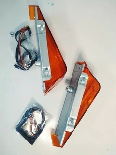 Par Lanterna Dianteira F1000 + Par Lanterna Traseira 72 A 92 - Casa das Peças RP