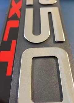 Emblema F250 Xlt Lateral Do Paralama Modelo Original - Casa das Peças RP