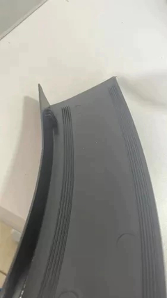 Imagem do Par Moldura Paralama Dianteiro Saveiro G6 13/16 Preto Texturizado