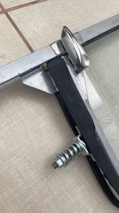 Quebra Vento D10 C10 C14 C15 C/ Trava Borracha Le Original na internet
