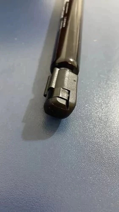 Imagem do Par Amortecedor Porta Malas Fiat Mobi 16/... A Gás Mod Orig