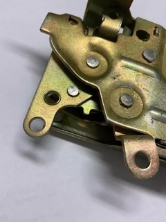 Fechadura Porta F1000 F4000 F12000 1993 A 1998 Lado Esquerdo - loja online