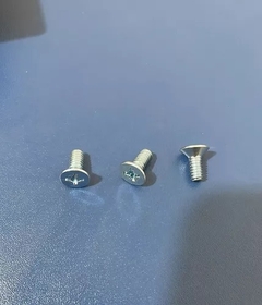 Kit Parafuso Fechadura Porta F1000 1972 A 1992 (6 Unidades) - comprar online