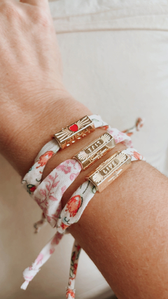PULSERA LIVE en internet