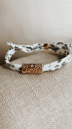 PULSERA LIVE en internet