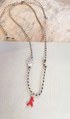 COLLAR CORAL ROJO