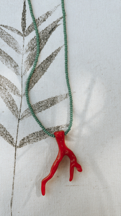 COLLAR CORAL (rojo) - ESENCIAS BYJUS