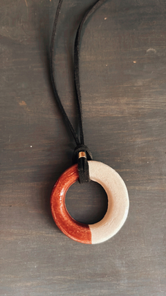 COLLAR RODA (bordo) en internet