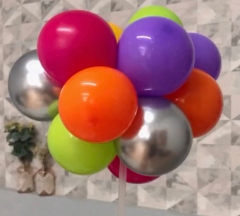 Top Baloon Cake