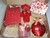 Kit Floratta Red com Ursinho na Caixa - Dyna Flores Conceito