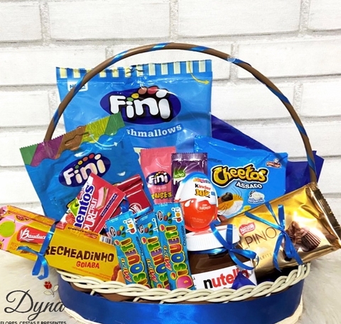 CESTA DE GULOSEIMAS E CHOCOLATES 003