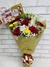 BUQUÊ COM 6 ROSAS + FERRERO ROCHER