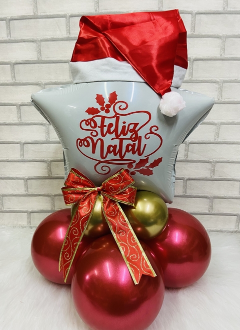 Arranjo de mesa Natal estrelado com Gorro
