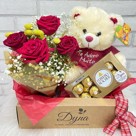BOX ROMÂNTICA TE ADORO