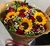 BUQUÊ 12 ROSAS E GIRASSÓIS - comprar online
