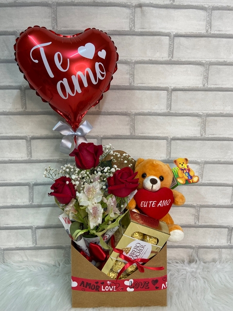 Caixa envelope Love com Balão personalizado