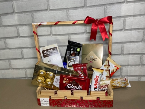 CESTA DE CHOCOLATES