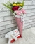 Cone com Rosas naturais e Raffaello - Dyna Flores Conceito