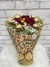 BUQUÊ COM 3 ROSAS E 6 FERRERO ROCHER