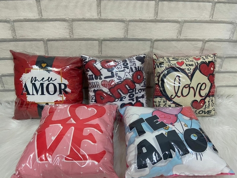 ALMOFADAS ROMÂNTICAS UNIDADE