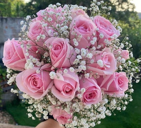 Buquê de Noivas com 20 Rosas