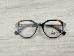 Armazón acetato dama estilo exagonal $120.000 valor contado efectivo o transferencia consultanos Moya-Lens - comprar online