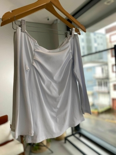 BLUSA SABRINA na internet