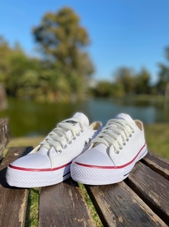 CONVERSE BLANCAS - KIRA.CLOTHESOK