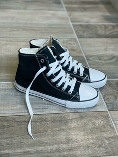 Imagen de CONVERSE BOTITAS