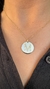 Pingente ouro amarelo medalha 20mm letra M diamantes - comprar online