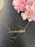 Colar ouro amarelo nome personalizável 6 letras fonte Lucida Handwriting 6,8mm de altura máxima - comprar online
