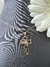 Pingente ouro amarelo cruz rosto Cristo 1,7cm de largura e 2,7cm altura - comprar online