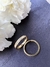 Par aliança ouro amarelo chapa reta 3,15mm largura 18 diamantes 1,2mm
